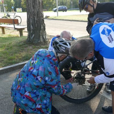007 Ruck zuck war das Rad eingebaut
